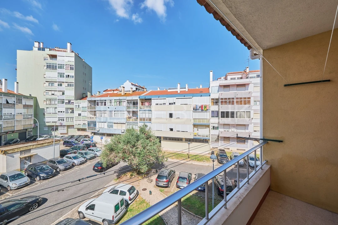 Apartamento T2 para Arrendamento em Águas Livres Foto 22
