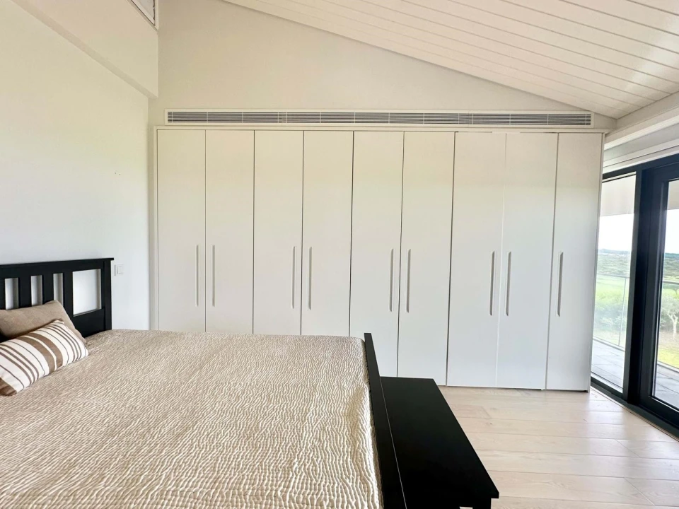 Moradia T4 para Venda em Vau Foto 23