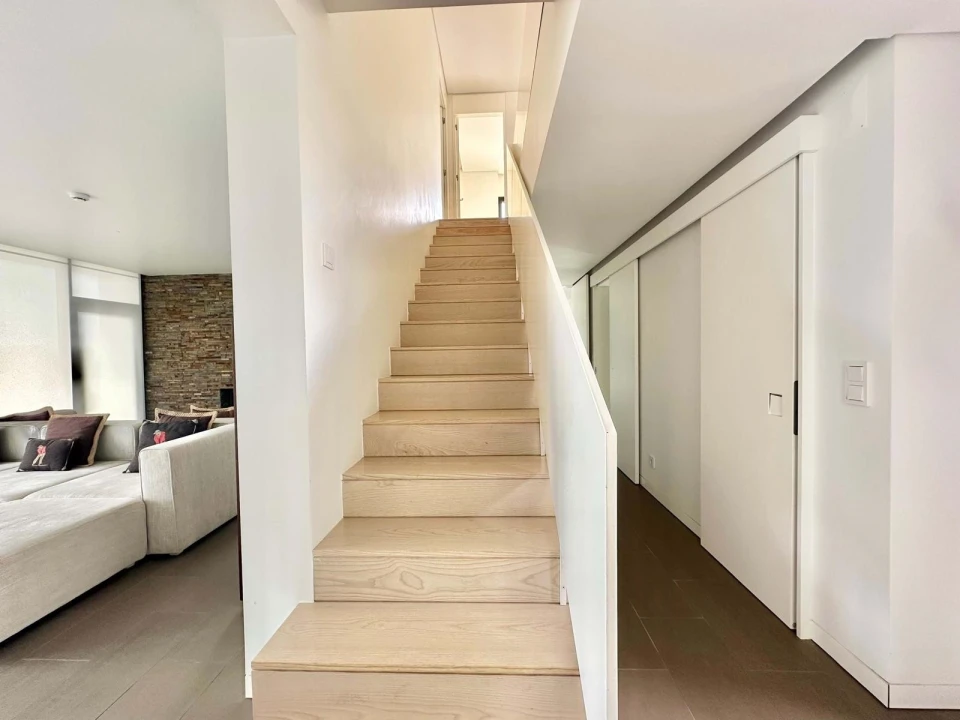 Moradia T4 para Venda em Vau Foto 34