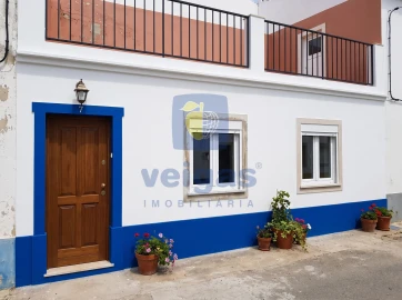 Moradia T2 para Venda em Peral