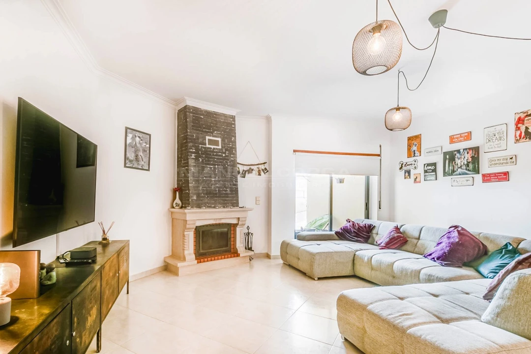 Apartamento T4 para Venda em Mafra Foto 2