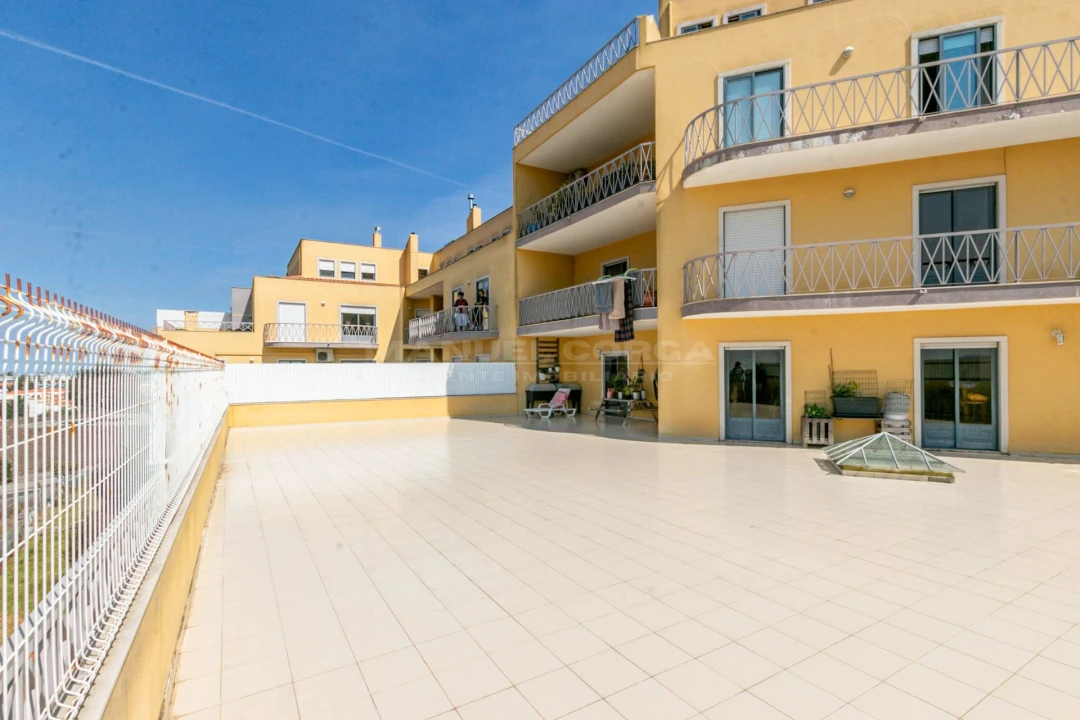 Apartamento T4 para Venda em Mafra Foto 27
