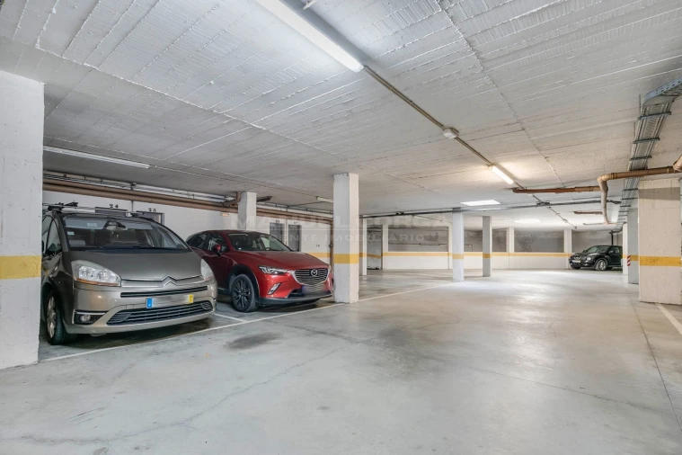 Apartamento T4 para Venda em Mafra Foto 31