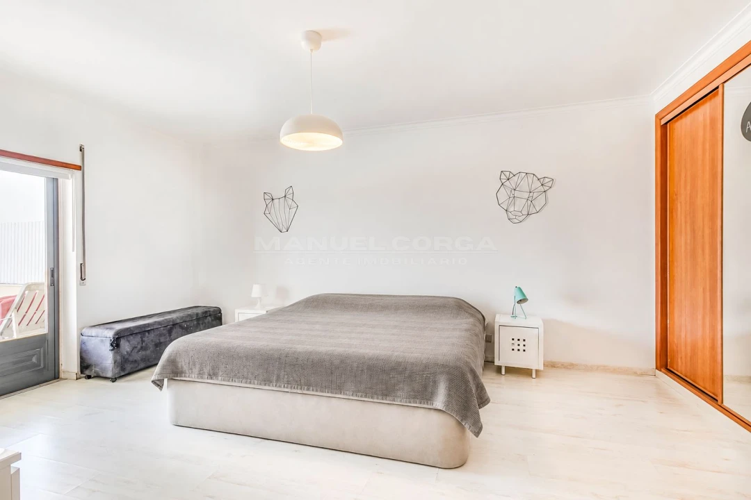 Apartamento T4 para Venda em Mafra Foto 3