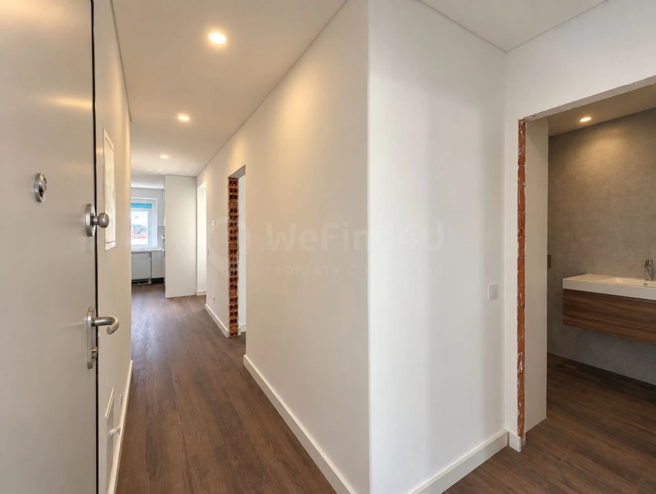 Apartamento T3 para Venda em Almada, Cova da Piedade, Pragal e Cacilhas Foto 4