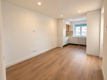 Apartamento T3 para Venda em Almada, Cova da Piedade, Pragal e Cacilhas