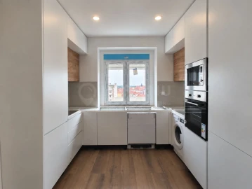 Apartamento T3 para Venda em Almada, Cova da Piedade, Pragal e Cacilhas