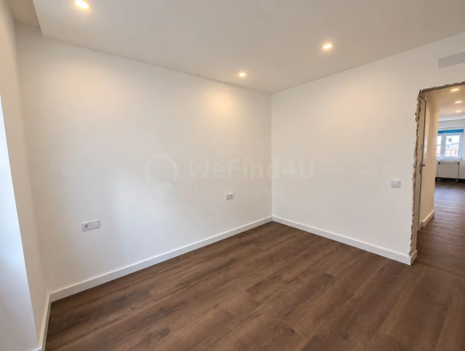 Apartamento T3 para Venda em Almada, Cova da Piedade, Pragal e Cacilhas Foto 13