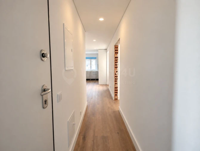 Apartamento T3 para Venda em Almada, Cova da Piedade, Pragal e Cacilhas Foto 2