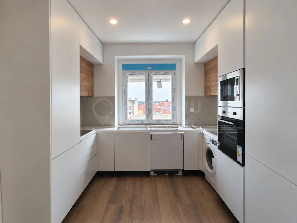 Apartamento T3 para Venda em Almada, Cova da Piedade, Pragal e Cacilhas Foto 21