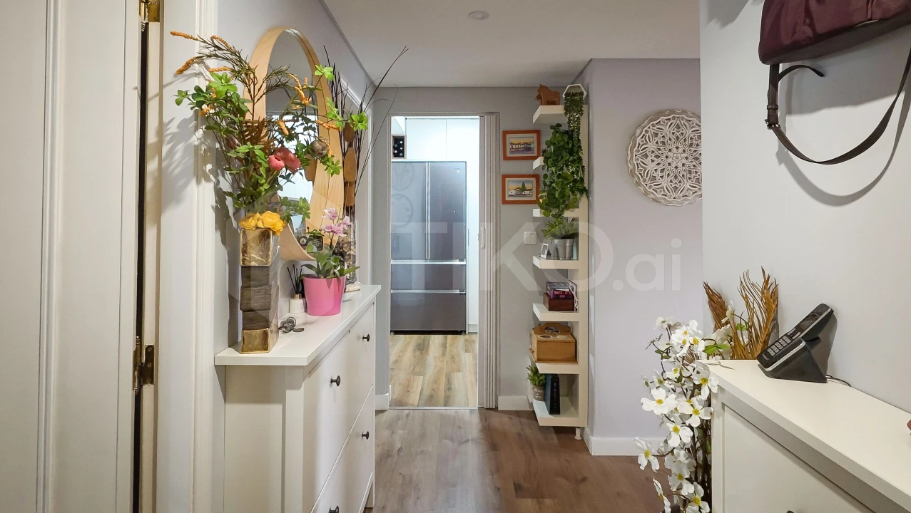 Apartamento T2 para Venda em Agualva e Mira-Sintra Foto 4