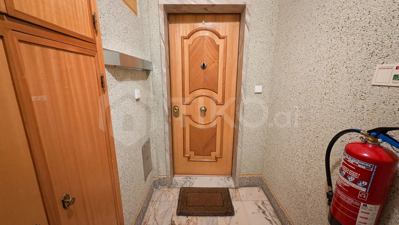 Apartamento T2 para Venda em Agualva e Mira-Sintra Foto 30