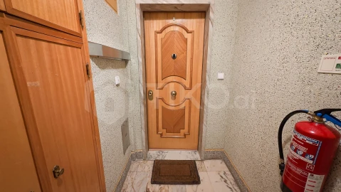 Apartamento T2 para Venda em Agualva e Mira-Sintra