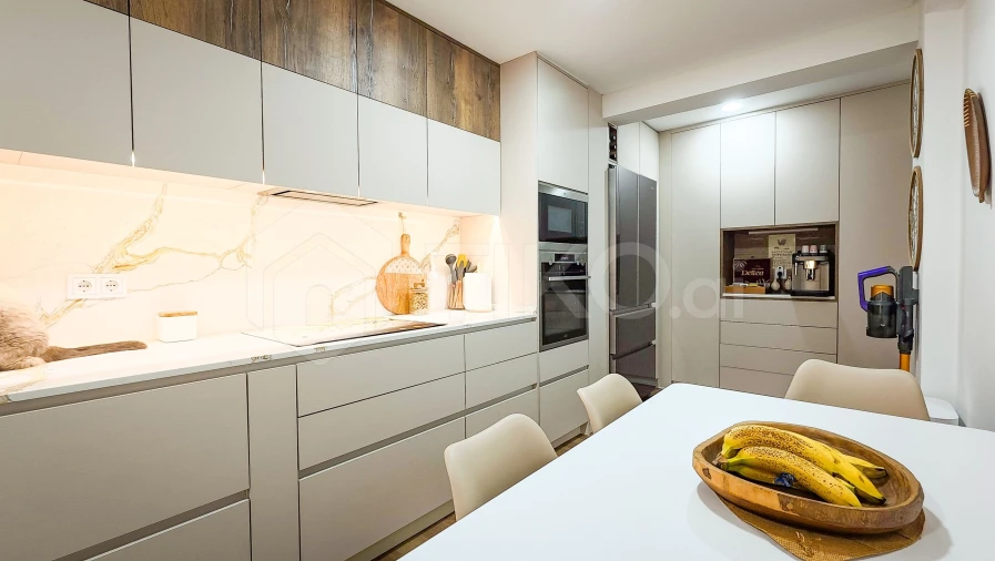 Apartamento T2 para Venda em Agualva e Mira-Sintra Foto 14