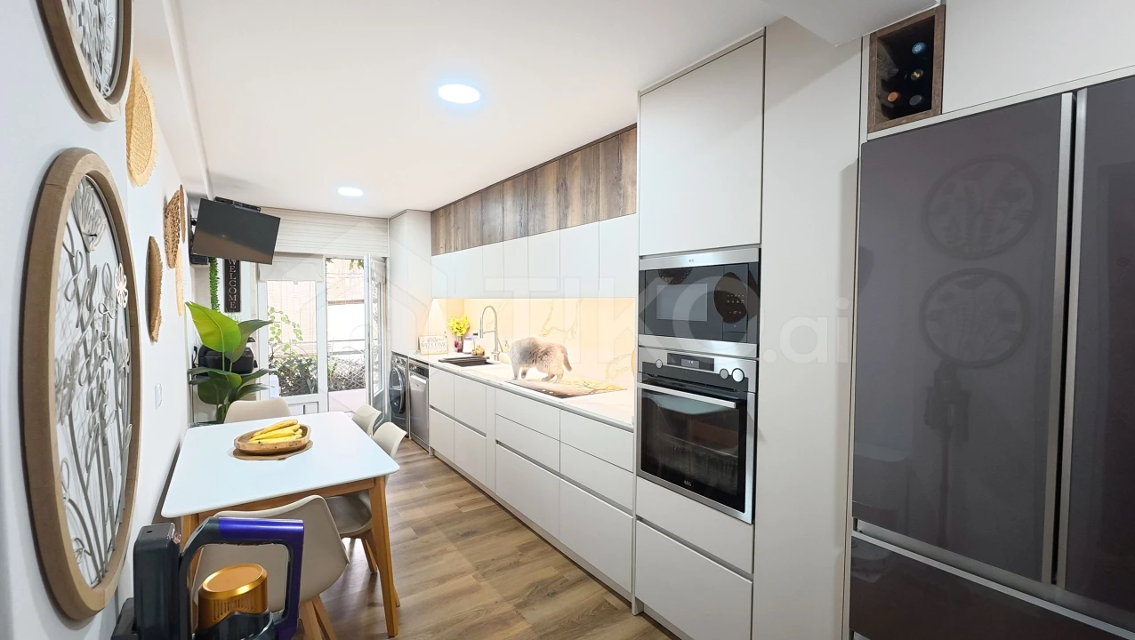 Apartamento T2 para Venda em Agualva e Mira-Sintra Foto 15