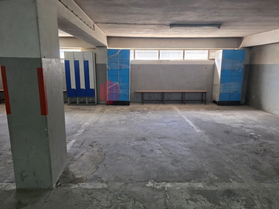 Garagem para Arrendamento em Cidade da Maia Foto 1