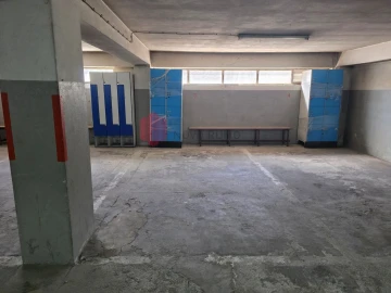 Garagem para Arrendamento em Cidade da Maia