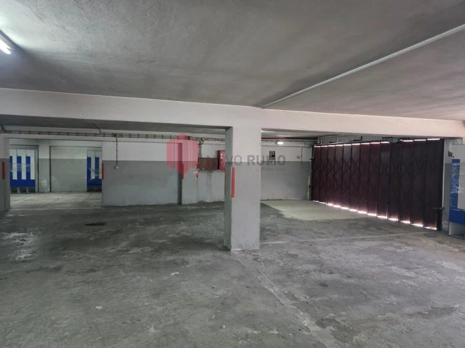 Garagem para Arrendamento em Cidade da Maia Foto 2