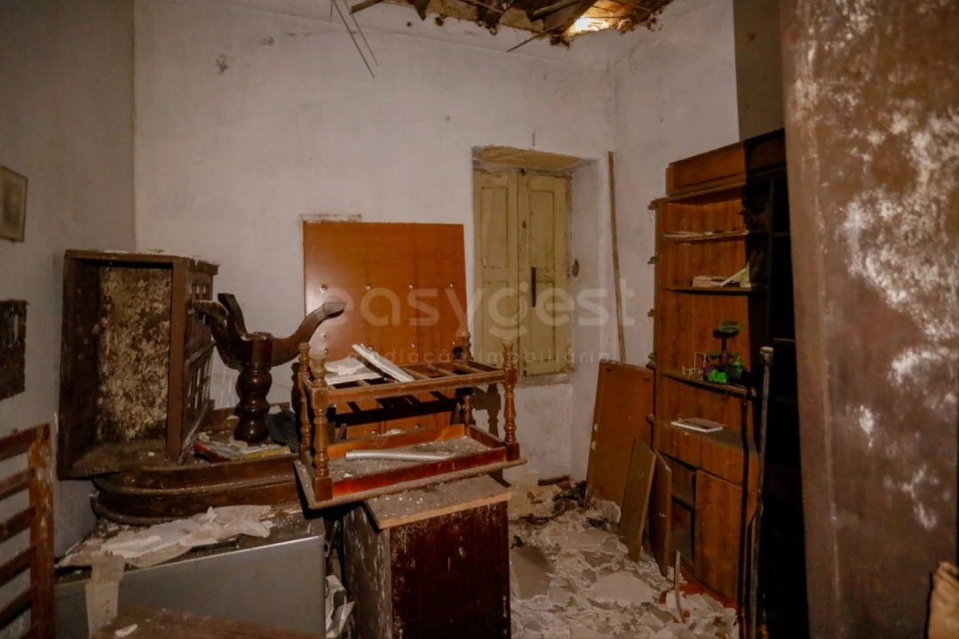 Moradia T5 para Venda em Águas Livres Foto 30