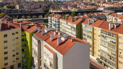 Moradia T5 para Venda em Águas Livres