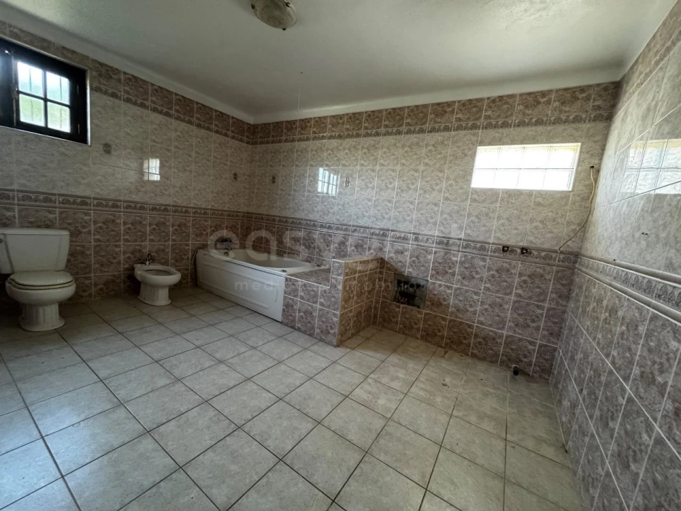 Moradia T3 para Venda em Vila Nova de Anços Foto 9