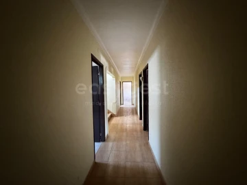 Moradia T3 para Venda em Vila Nova de Anços