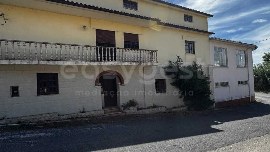 Moradia T3 para Venda em Vila Nova de Anços
