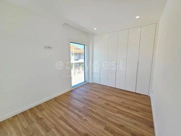 Moradia T4 para Venda em Amora