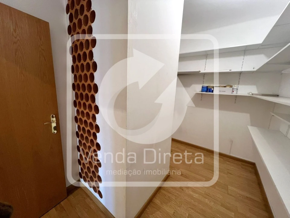 Apartamento T4 para Venda em Alto do Seixalinho, Santo André e Verderena Foto 37