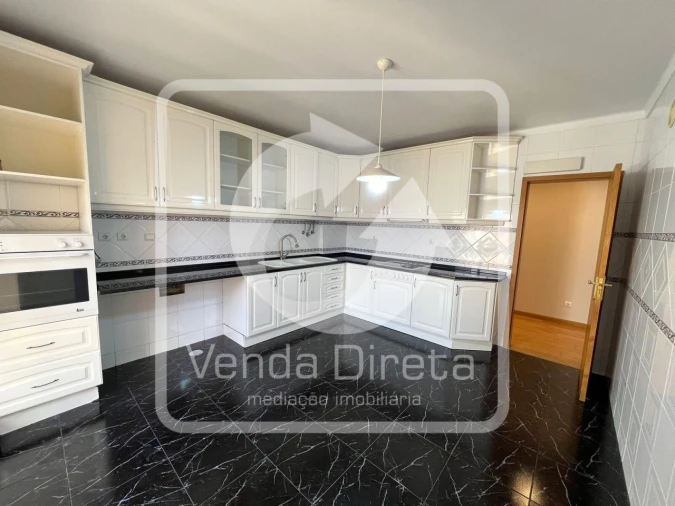 Apartamento T4 para Venda em Alto do Seixalinho, Santo André e Verderena Foto 4