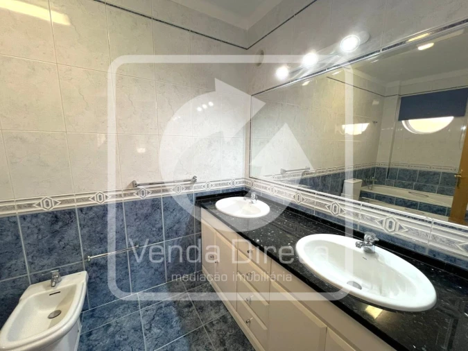 Apartamento T4 para Venda em Alto do Seixalinho, Santo André e Verderena Foto 24