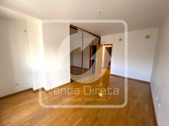 Apartamento T4 para Venda em Alto do Seixalinho, Santo André e Verderena Foto 30