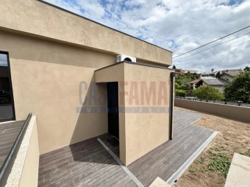 Moradia T2 para Venda em Lemenhe, Mouquim e Jesufrei