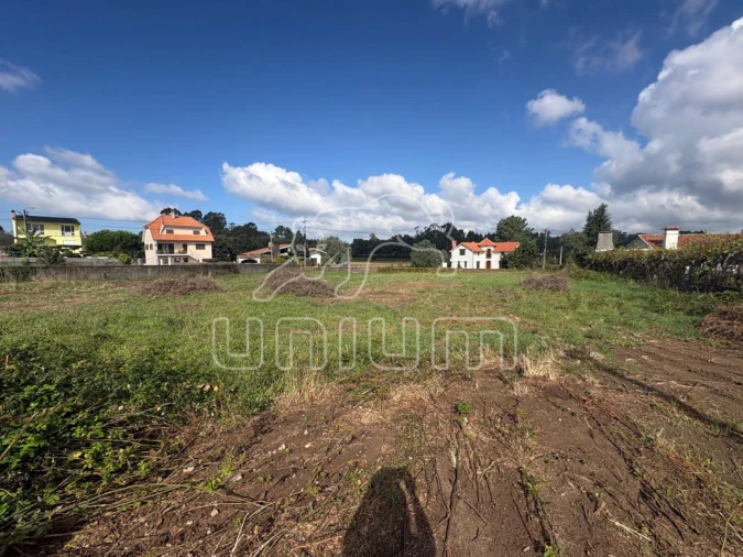 Terreno para Venda em Forjães Foto 10