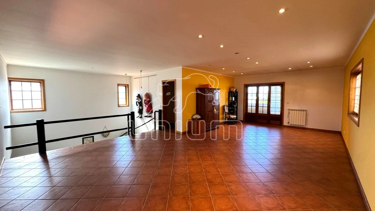Moradia T4 para Venda em Santa Marta de Portuzelo Foto 18