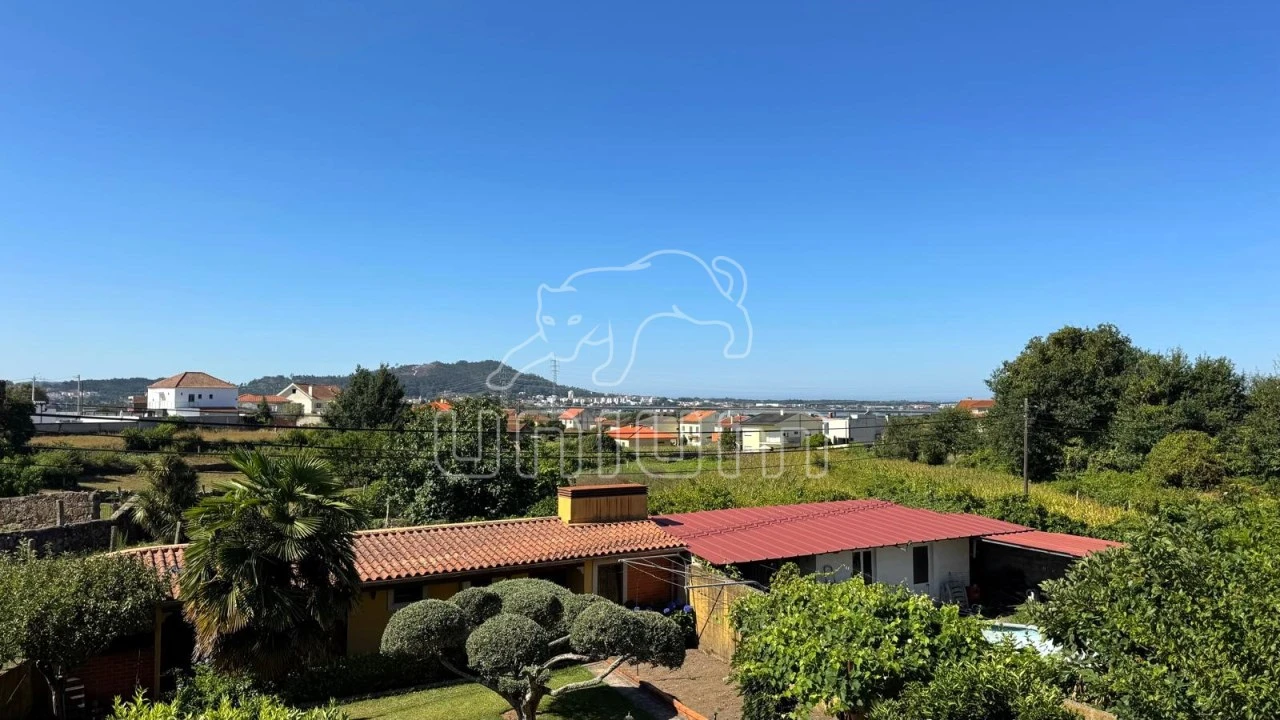 Moradia T4 para Venda em Santa Marta de Portuzelo Foto 21