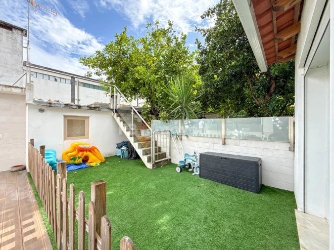 Apartamento T2 para Venda em São João Baptista Foto 17