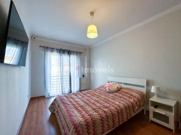 Apartamento T3 para Venda em Marvila, Ribeira Santarém, São Salvador, São Nicolau