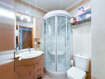 Apartamento T3 para Venda em Marvila, Ribeira Santarém, São Salvador, São Nicolau