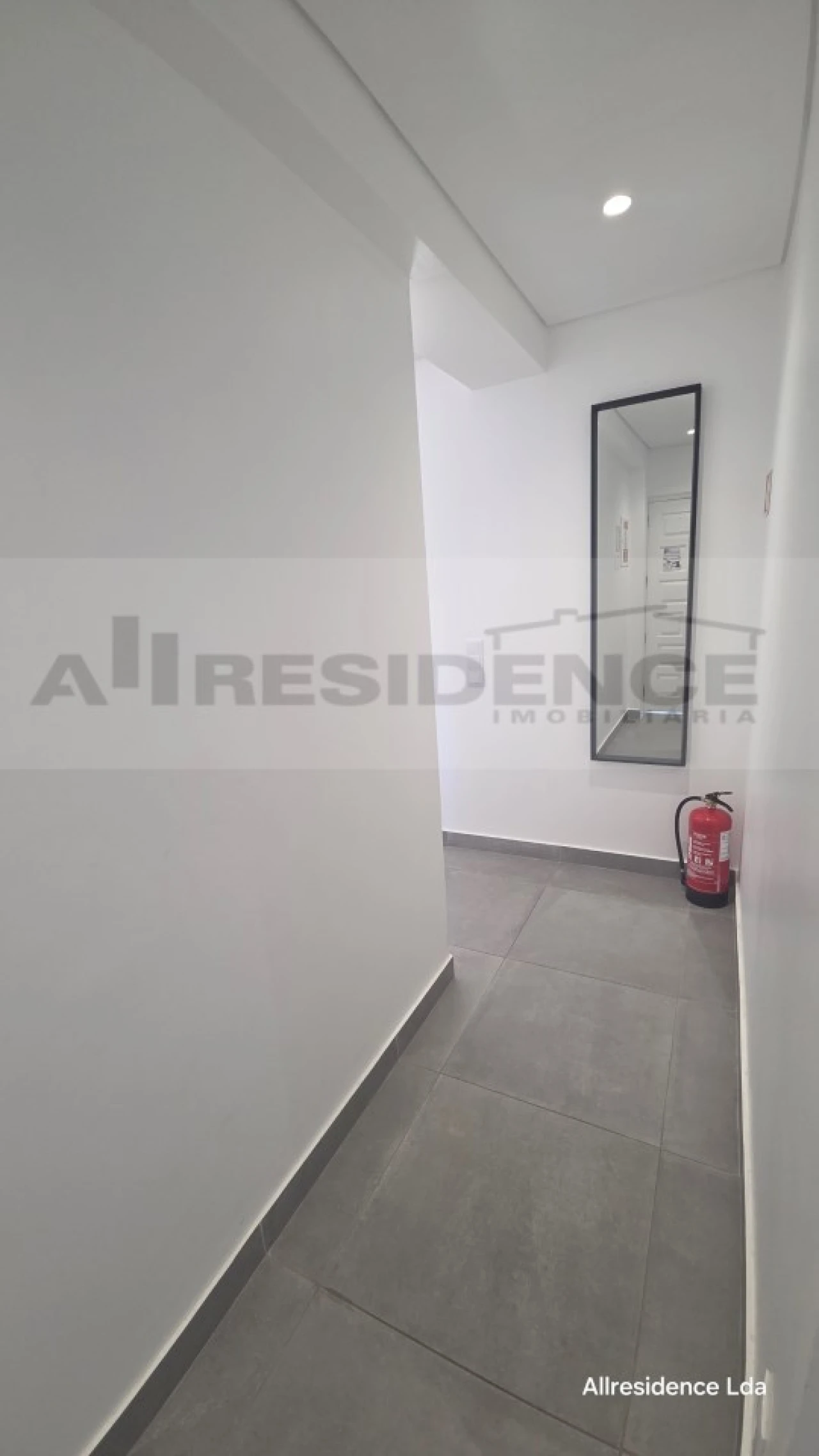 Apartamento T1 para Venda em Albufeira e Olhos de Água Foto 3