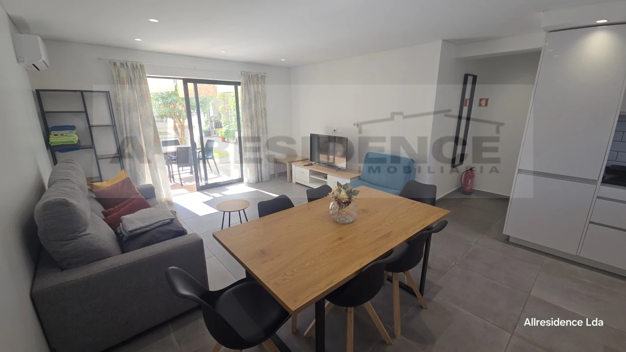 Apartamento T1 para Venda em Albufeira e Olhos de Água Foto 9