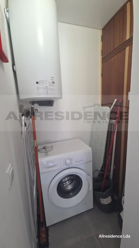 Apartamento T1 para Venda em Albufeira e Olhos de Água