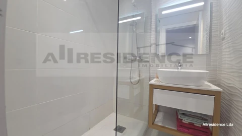 Apartamento T1 para Venda em Albufeira e Olhos de Água