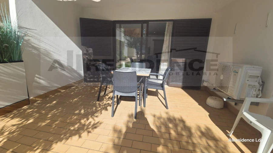 Apartamento T1 para Venda em Albufeira e Olhos de Água Foto 11