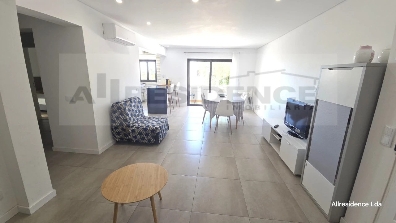 Apartamento T2 para Venda em Albufeira e Olhos de Água Foto 2