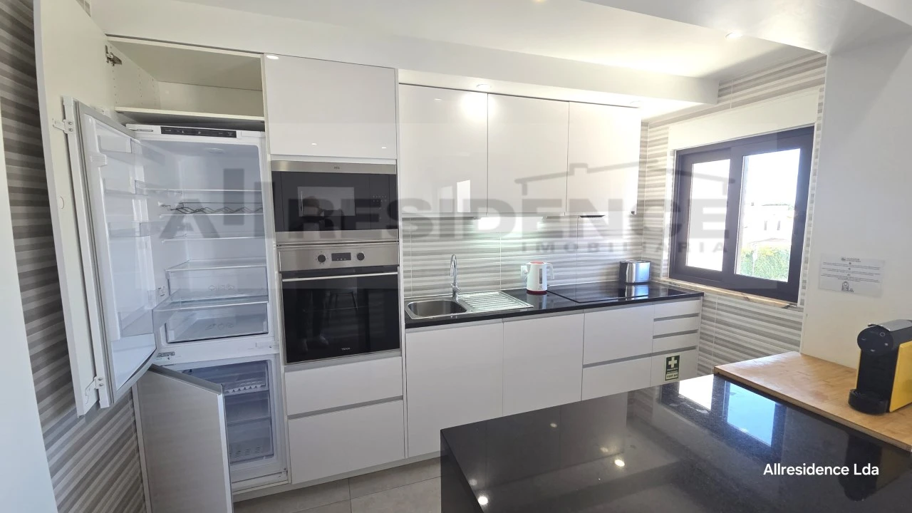 Apartamento T2 para Venda em Albufeira e Olhos de Água Foto 7