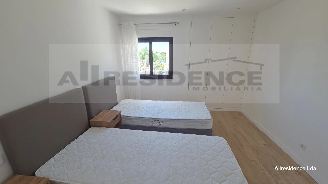 Apartamento T2 para Venda em Albufeira e Olhos de Água Foto 16