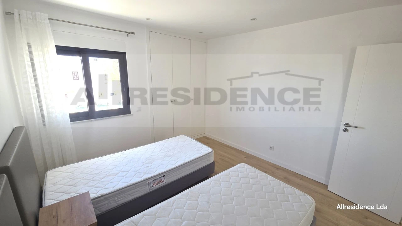 Apartamento T2 para Venda em Albufeira e Olhos de Água Foto 21