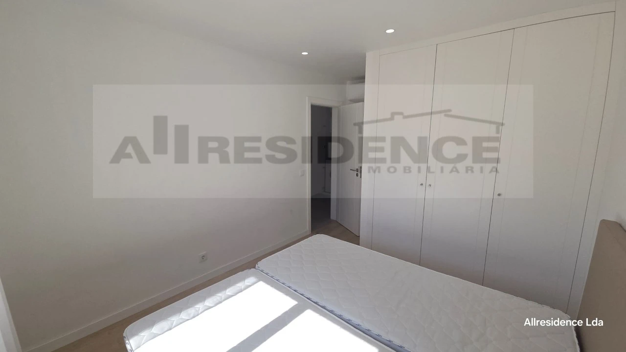 Apartamento T2 para Venda em Albufeira e Olhos de Água Foto 24