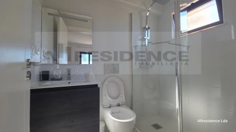 Apartamento T2 para Venda em Albufeira e Olhos de Água